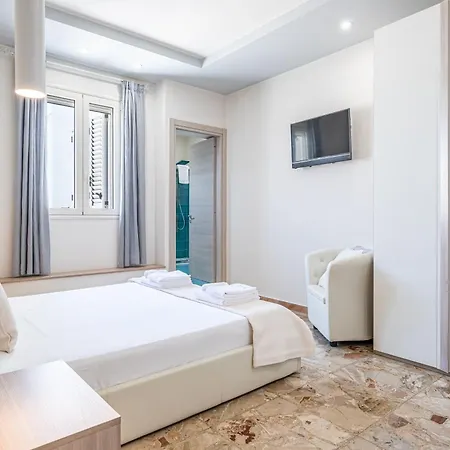 Nocleg ze śniadaniem Dei Del Mare Boutique Rooms