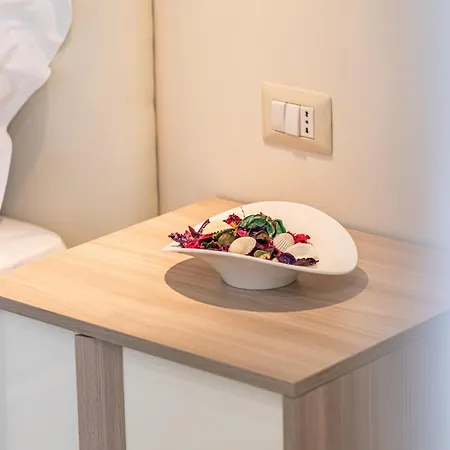 فندق مبيت وإفطار Dei Del Mare Extra Luxury